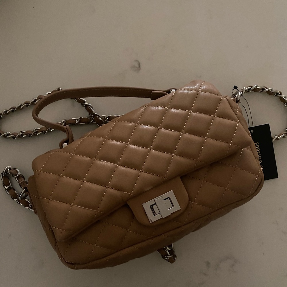 Forever 21 quilted bag